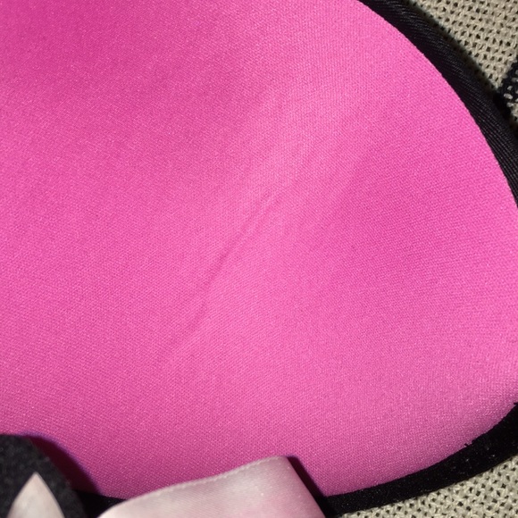 New PINK Push Up Bra 34D - Picture 3 of 3